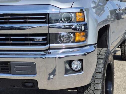 Silver Ice Metallic 2019 Chevrolet Silverado 2500 LTZ