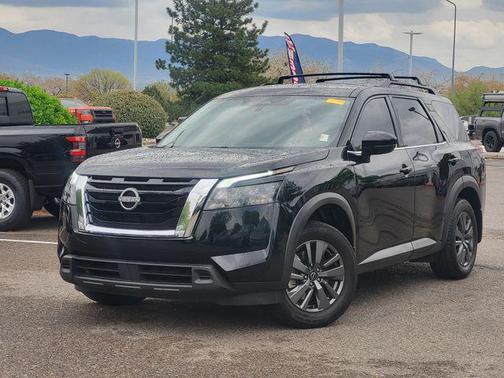 2024 Nissan Pathfinder SV FWD