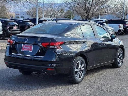 2025 Nissan Versa 1.6 S