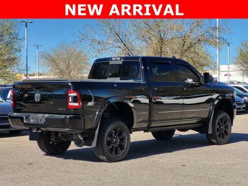 2020 RAM 2500 Limited Crew Cab 4x4 6'4' Box