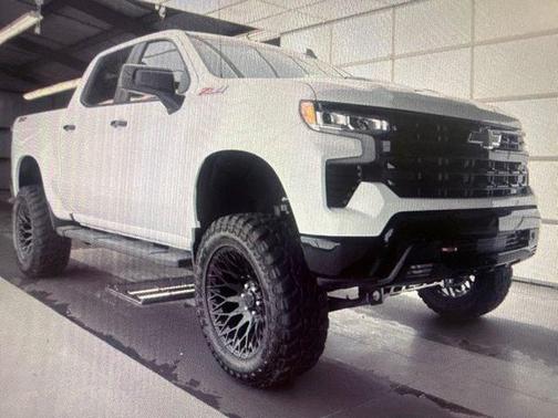 Summit White 2025 Chevrolet Silverado 1500 LT Trail Boss