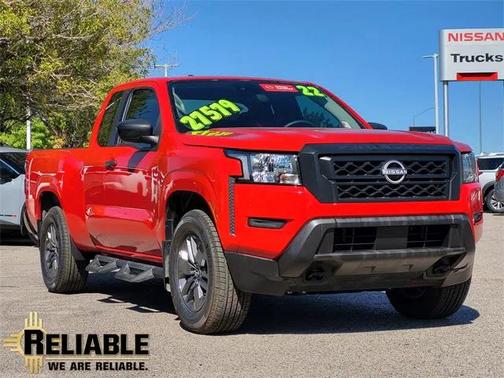 2022 Nissan Frontier S