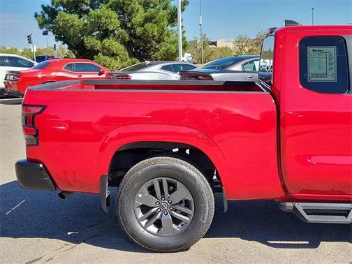 2022 Nissan Frontier S