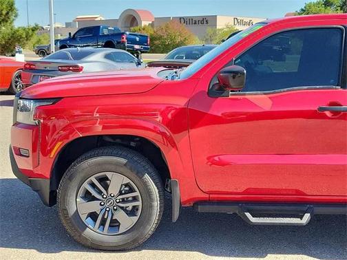 2022 Nissan Frontier S