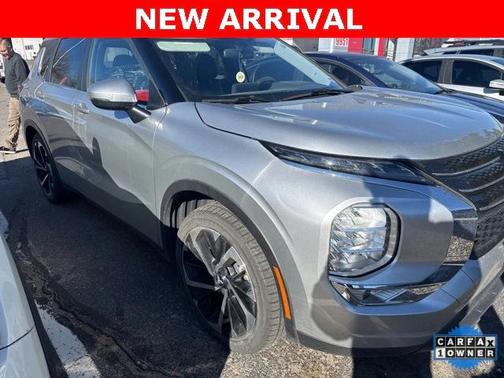 2022 Mitsubishi Outlander ES 2.5 2WD