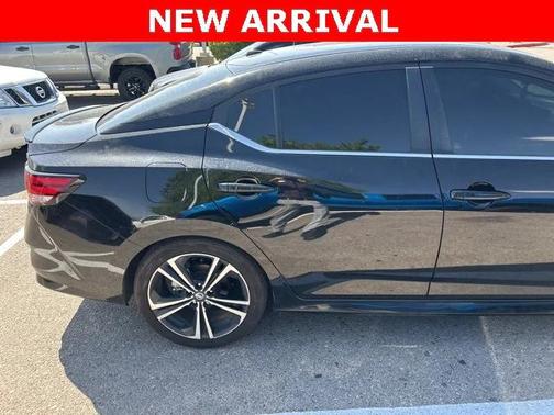 2022 Nissan Sentra SR