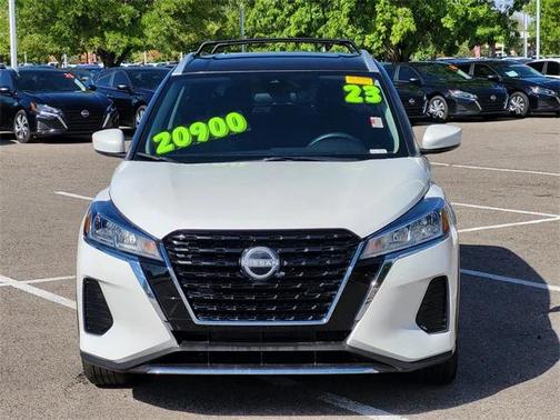 2023 Nissan Kicks SV