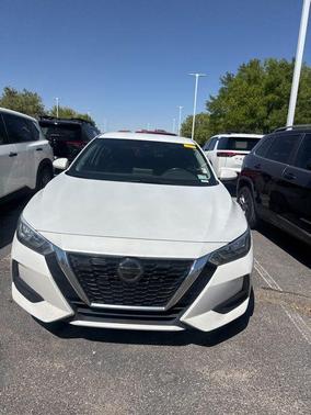 Aspen White Tricoat 2021 Nissan Sentra SV