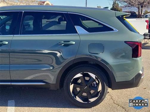 2025 Kia Sorento Hybrid EX