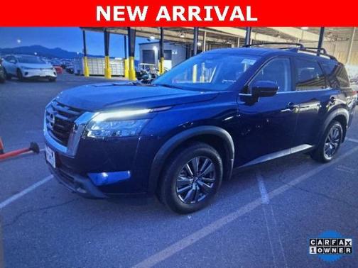 2024 Nissan Pathfinder SV FWD