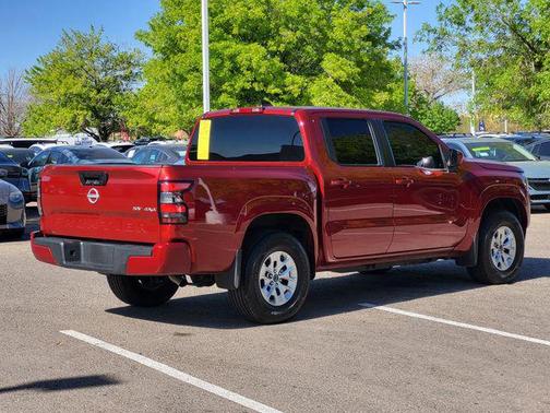 Cardinal Red Metallic Tricoat 2024 Nissan Frontier SV