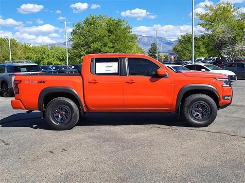 2025 Nissan Frontier PRO-4X