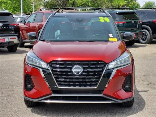 2024 Nissan Kicks SR