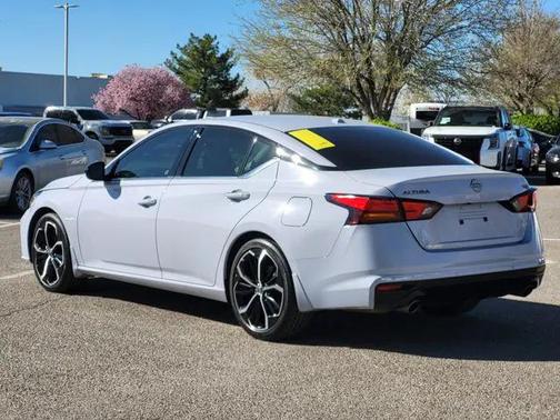 2024 Nissan Altima SR FWD