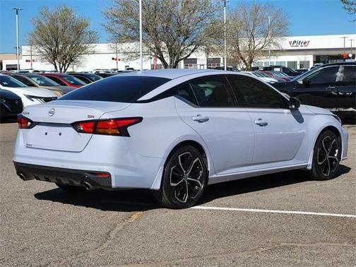 2024 Nissan Altima SR FWD