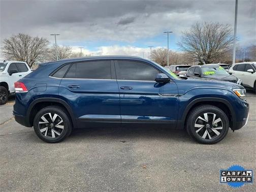 2022 Volkswagen Atlas Cross Sport 2.0T SE