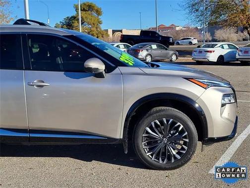 2025 Nissan Rogue Platinum