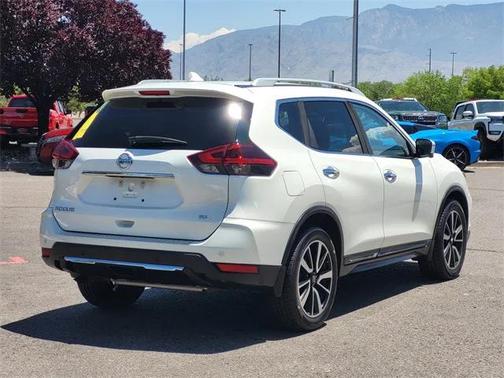 2020 Nissan Rogue SL