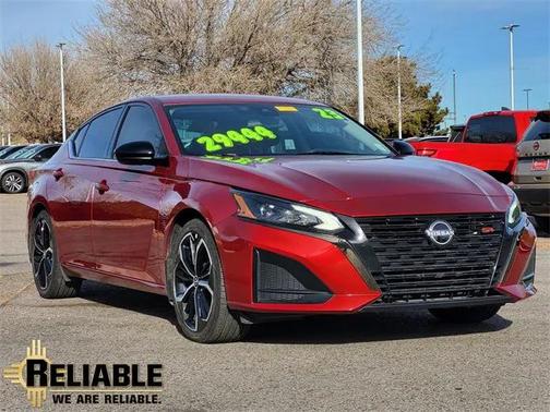 2023 Nissan Altima SR FWD