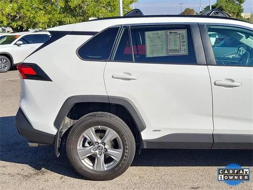 2024 Toyota RAV4 Hybrid LE