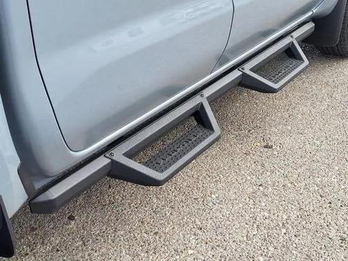 Boulder Gray Pearl 2026 Nissan Frontier SV