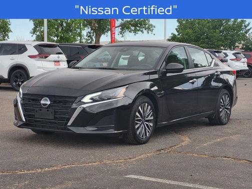 Super Black 2025 Nissan Altima 2.5 SV