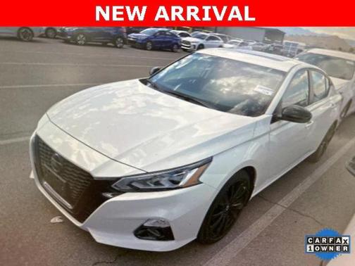 2022 Nissan Altima SR FWD