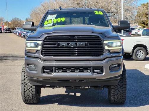 2020 RAM 2500 Laramie Crew Cab 4X4 6'4' Box