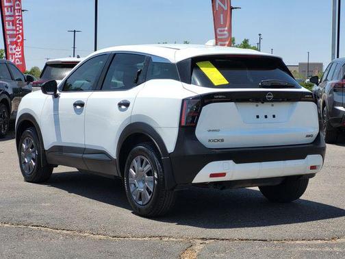 Fresh Powder 2025 Nissan Kicks S
