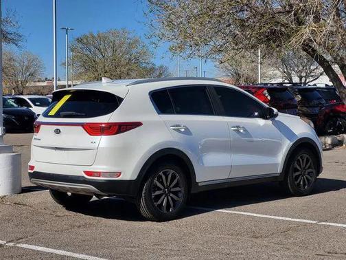 2018 Kia Sportage EX