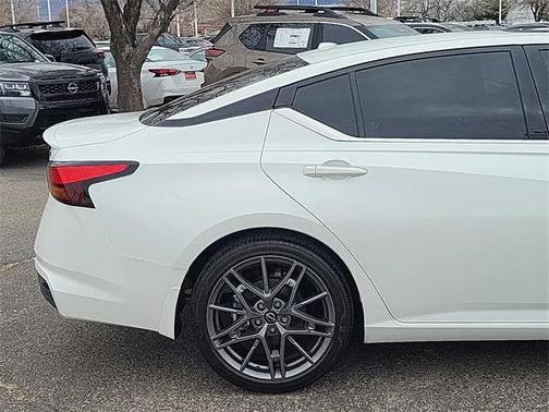 2024 Nissan Altima SR VC-Turbo FWD