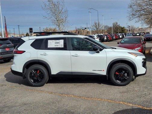 Everest White Pearl Tricoat 2026 Nissan Rogue Rock Creek