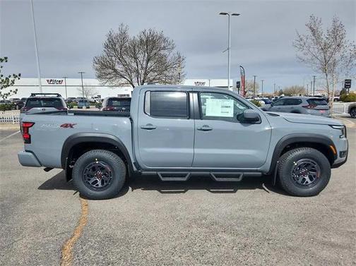2025 Nissan Frontier PRO-4X