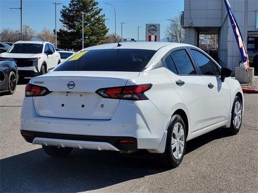 2024 Nissan Versa 1.6 S