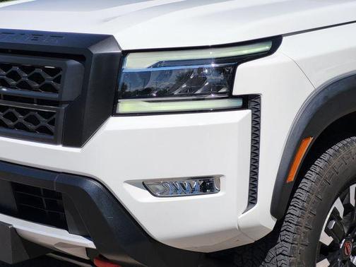 Glacier White 2023 Nissan Frontier PRO-4X