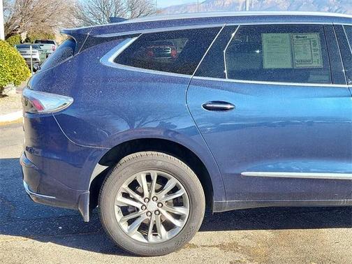 2022 Buick Enclave AWD Avenir