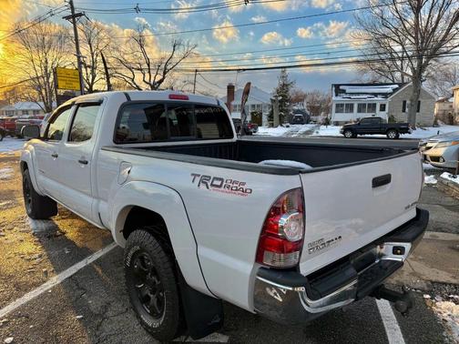 2014 Toyota Tacoma Base