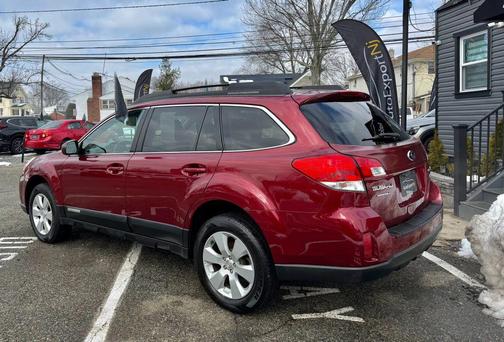 2012 Subaru Outback 2.5i Premium