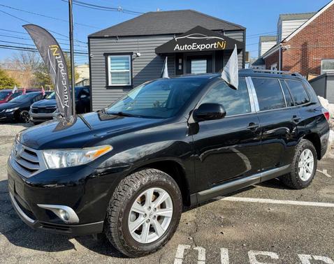 2013 Toyota Highlander SE