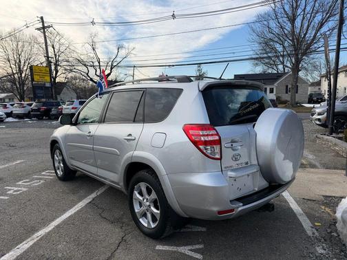 2010 Toyota RAV4 Limited