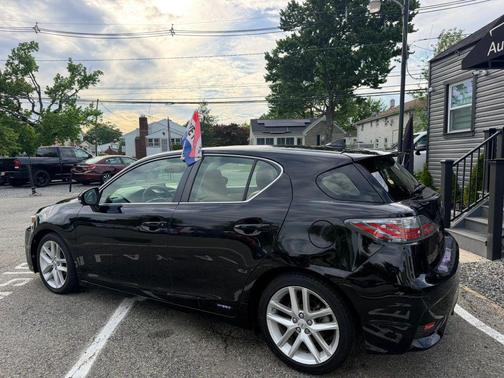 Obsidian 2015 Lexus CT 200h CT 200h Hatchback 4D