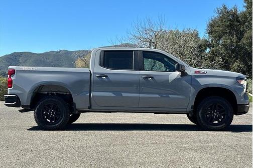 2025 Chevrolet Silverado 1500 Custom Trail Boss