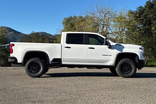 2026 Chevrolet Silverado 2500 Crew Cab, Standard Bed, XR2, 4WD