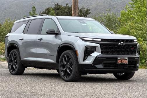 2025 Chevrolet Traverse RS