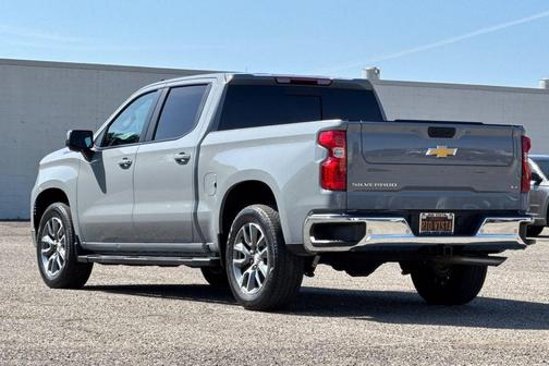 Slate Gray Metallic 2024 Chevrolet Silverado 1500 LT