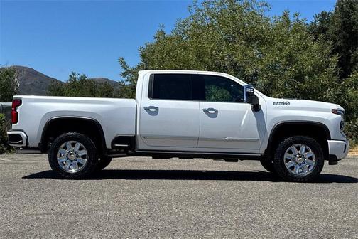 2024 Chevrolet Silverado 3500 High Country