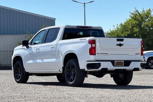 Summit White 2026 Chevrolet Silverado 1500 RST