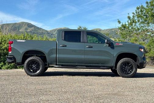 Cypress Gray 2026 Chevrolet Silverado 1500 Custom Trail Boss