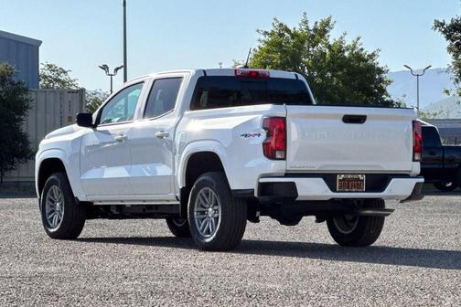Summit White 2026 Chevrolet Colorado LT