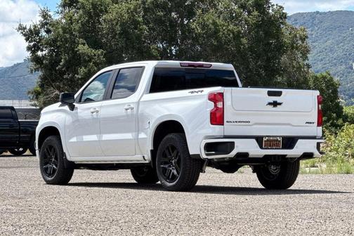 Summit White 2026 Chevrolet Silverado 1500 RST